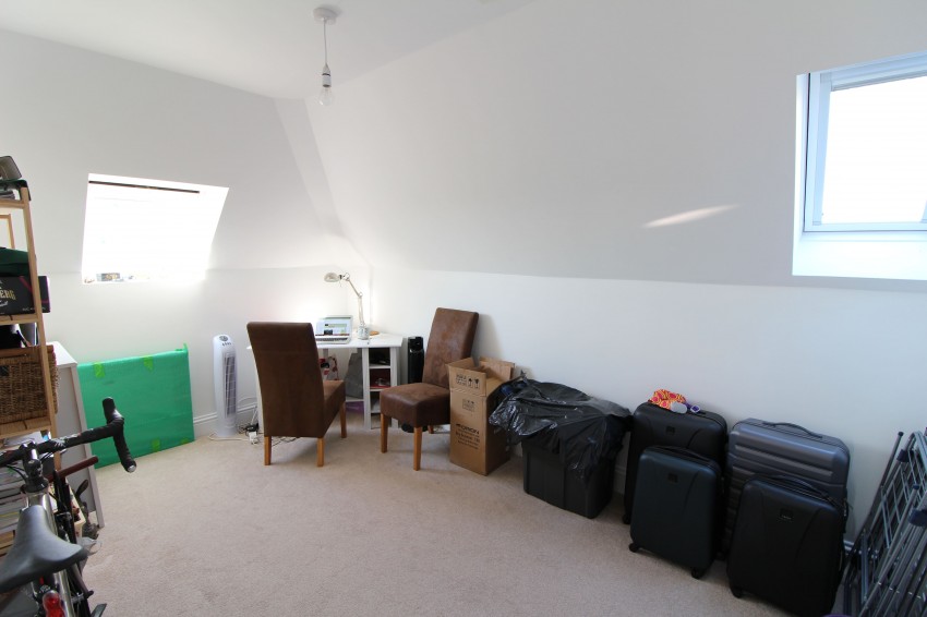 Images for Meadvale Heights, 106 Somerset Road, Redhill