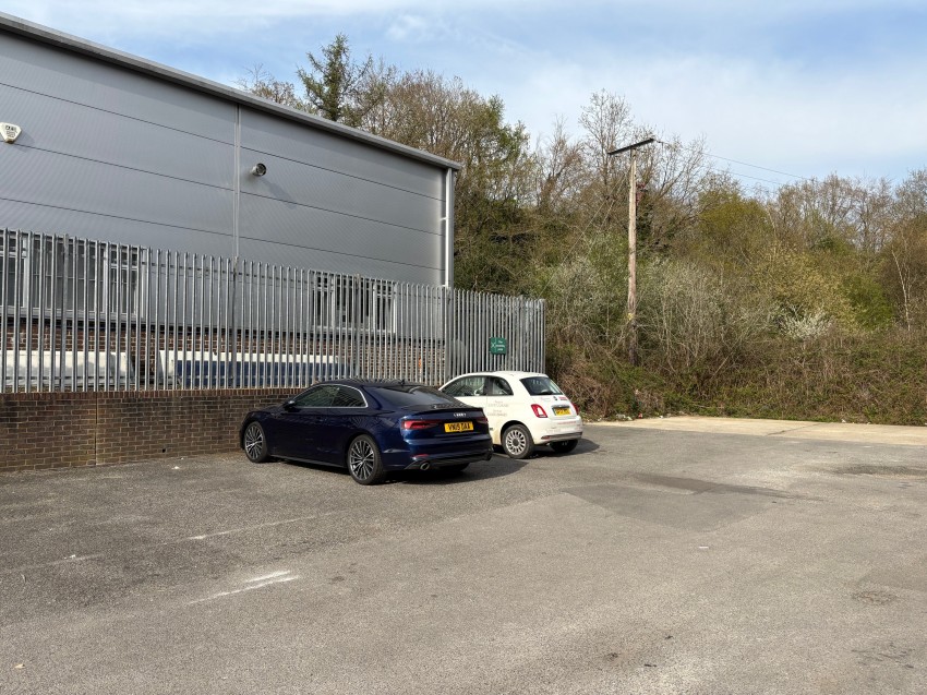 Images for Burns Way, Holmbush Potteries Estate, Faygate, Horsham