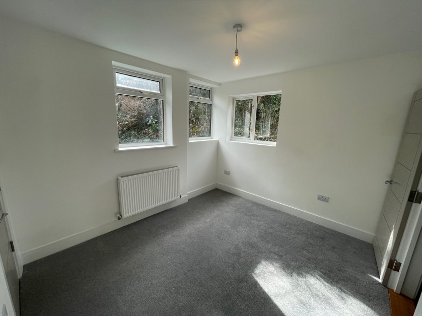 Images for Grovehill Road, Redhill