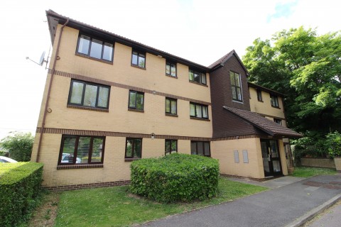 View Full Details for Canons Close, 11 Canons Close, Reigate