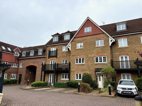 View Full Details for Lampson Court, Copthorne Common Road, Copthorne, Crawley