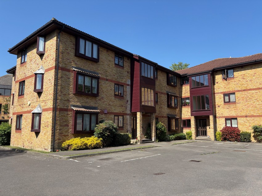 Images for Belgravia Court, St. Georges Close, Horley
