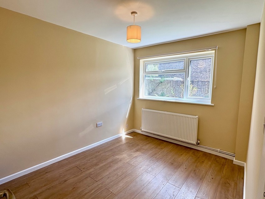 Images for Durfold Drive, Reigate