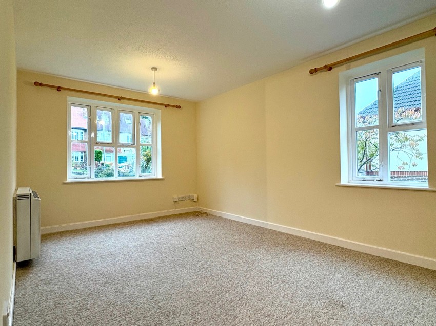 Images for Meadvale Heights, 106 Somerset Road, Redhill