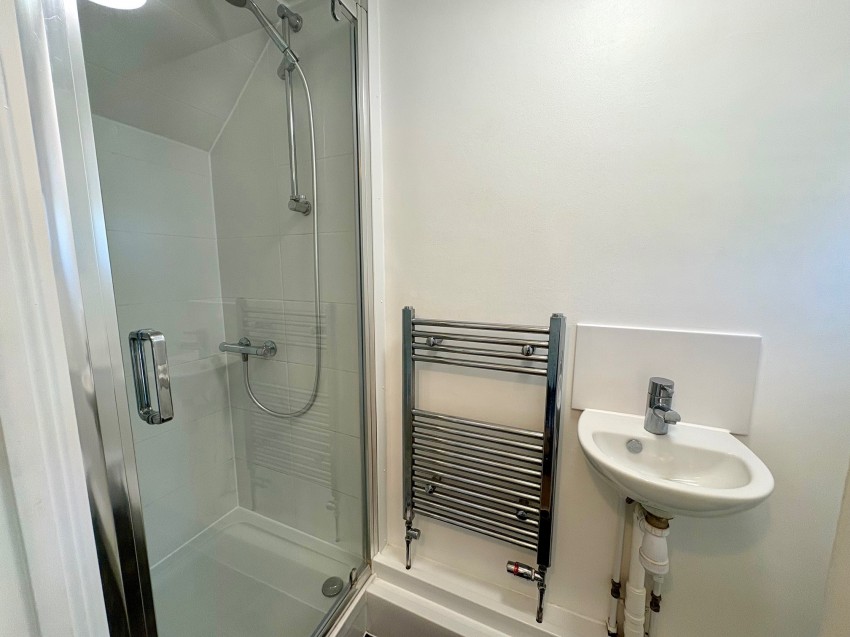 Images for Durfold Drive, Reigate