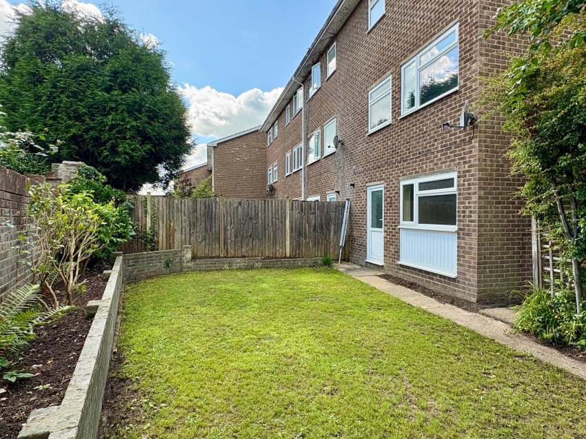 Images for Durfold Drive, Reigate