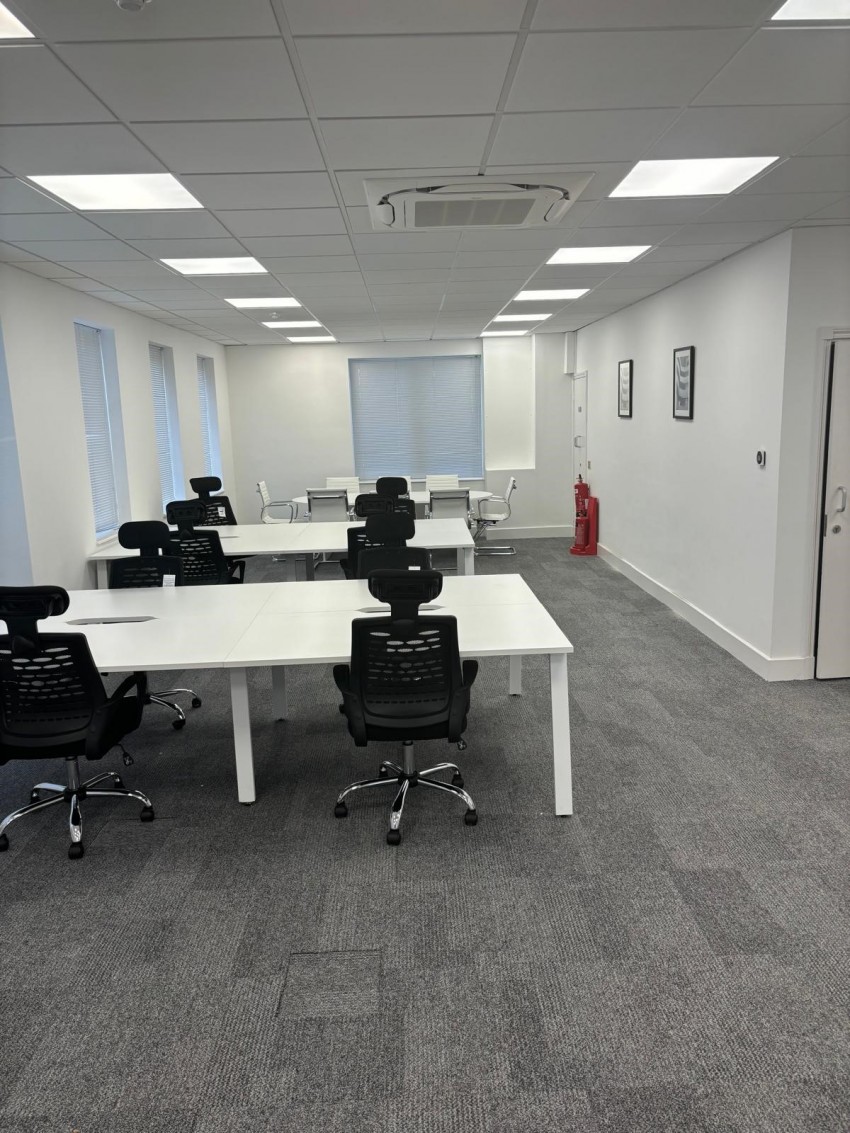 Images for Yeoman House, Parsonage Square, Station Road, Dorking