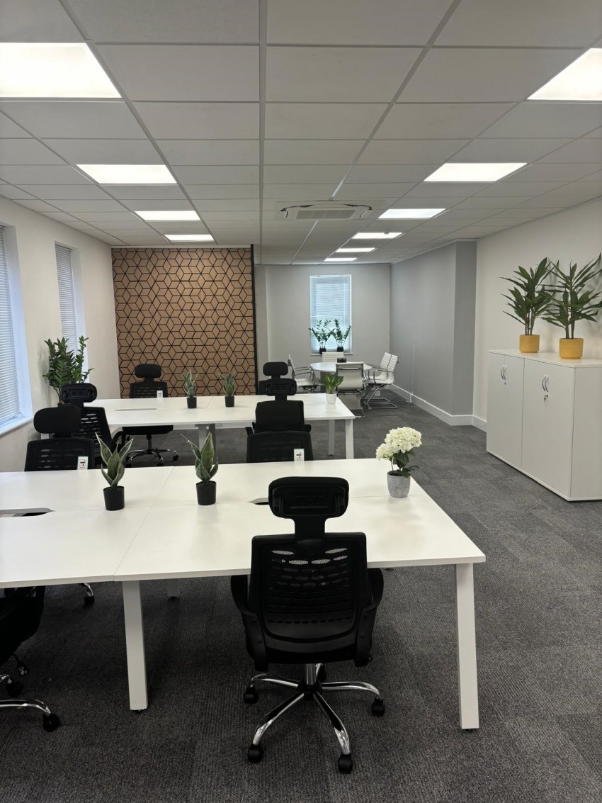 Images for Yeoman House, Parsonage Square, Station Road, Dorking