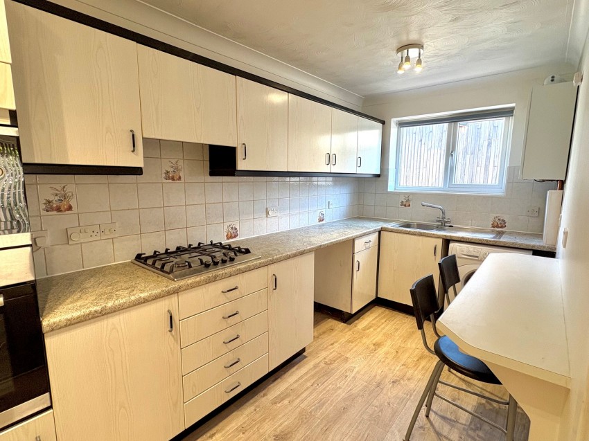 Images for Chestnuts, 7 Gloucester Road, Redhill