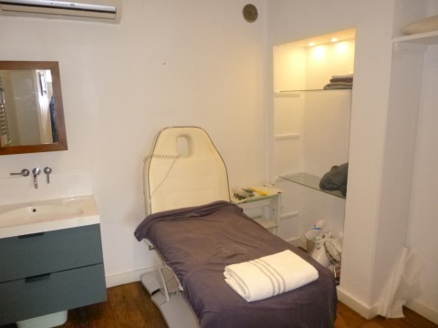 View Full Details for High Street, Dorking